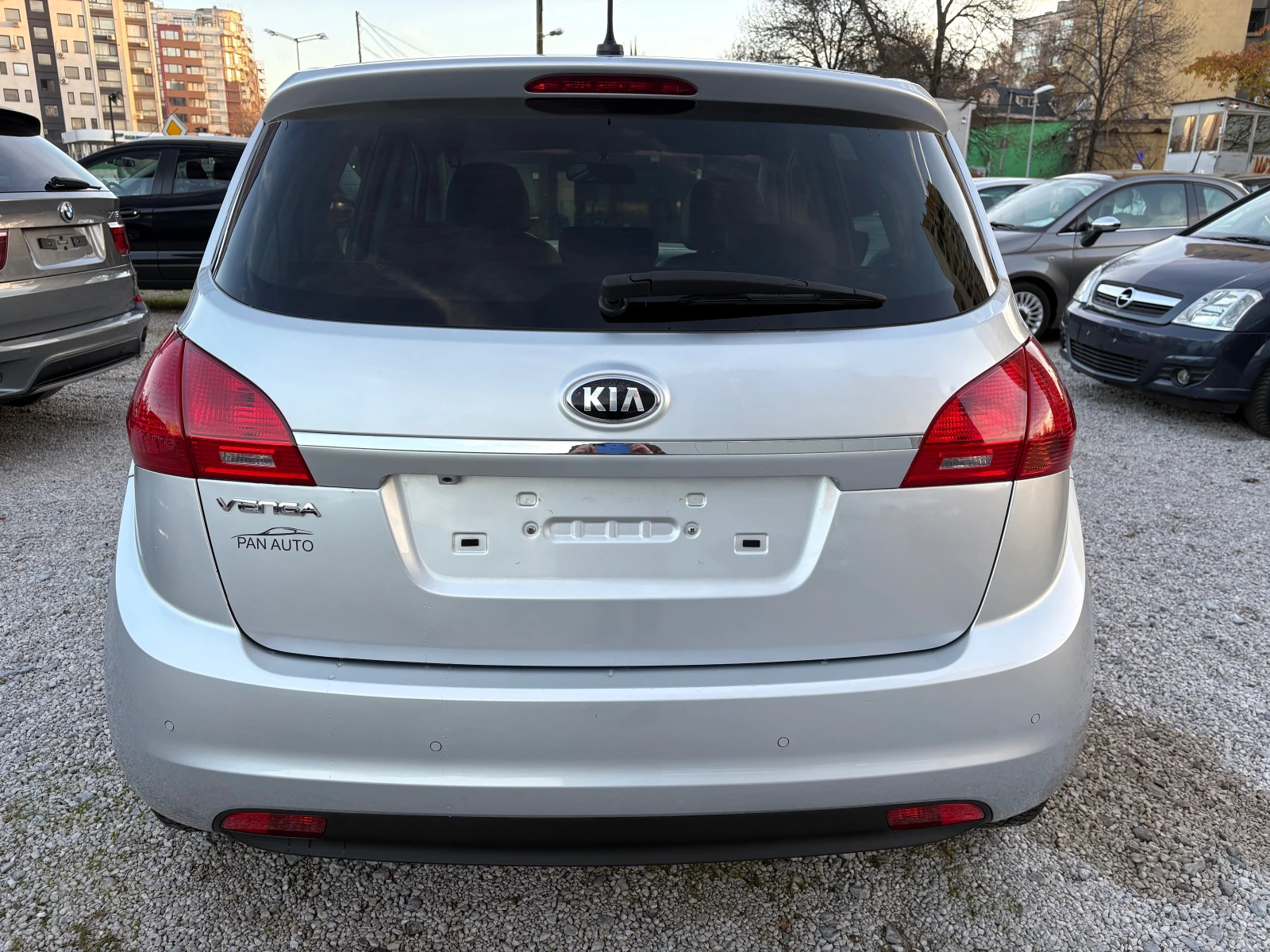 Kia Venga 1.4   | Mobile.bg   6