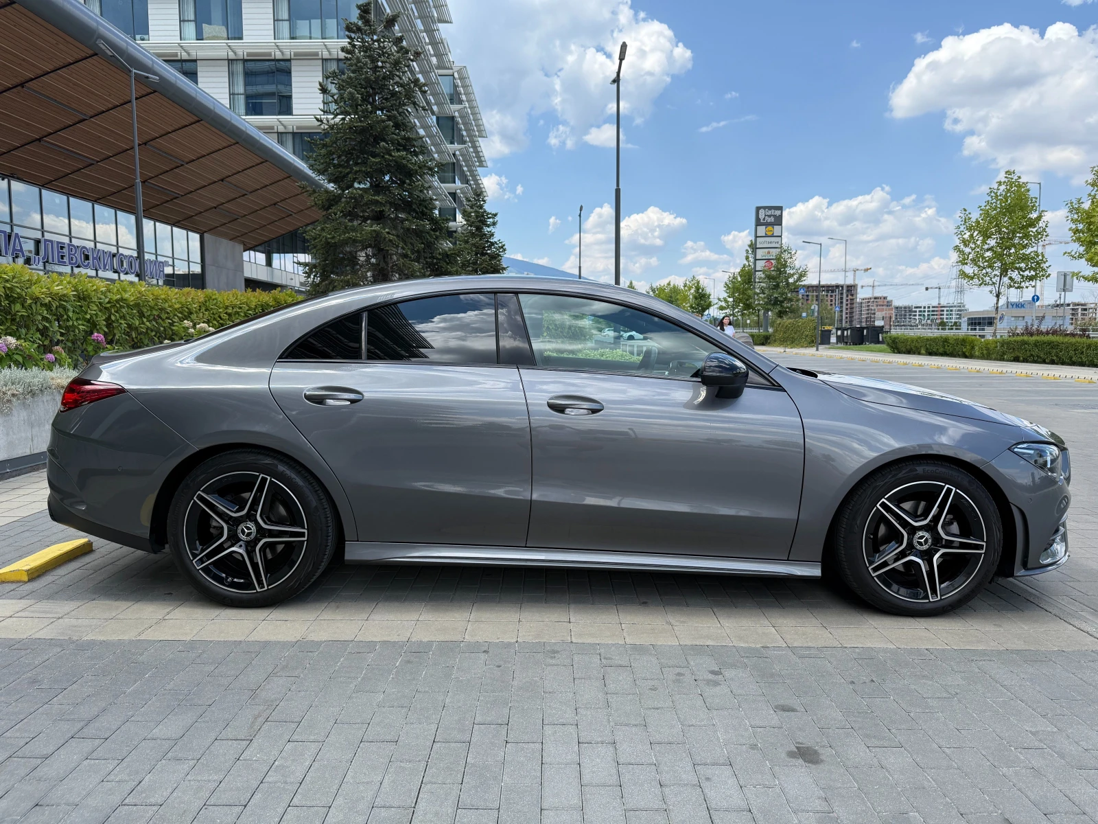 Mercedes-Benz CLA 200 AMG Line - изображение 3