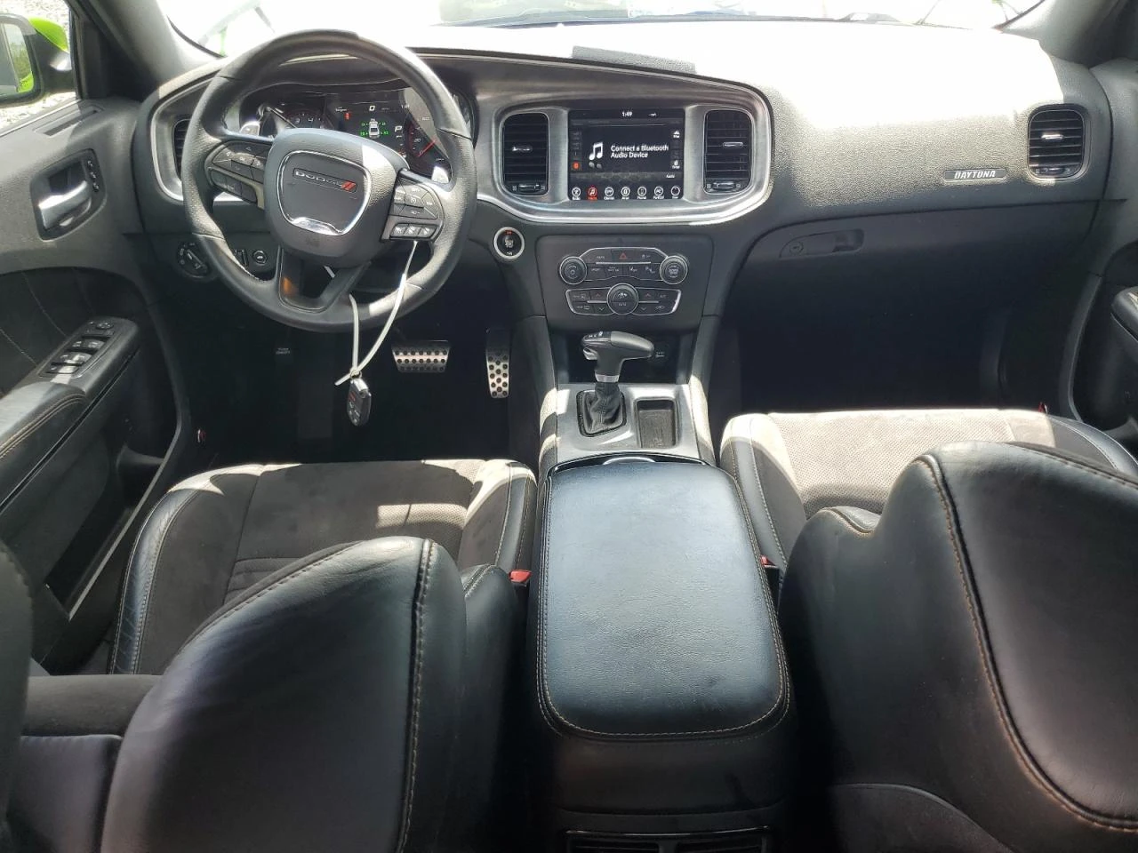 Dodge Charger R/T 5.7 HEMI* DISTRONIC* BEATS* KEYLESS* ОБДУХ - изображение 8