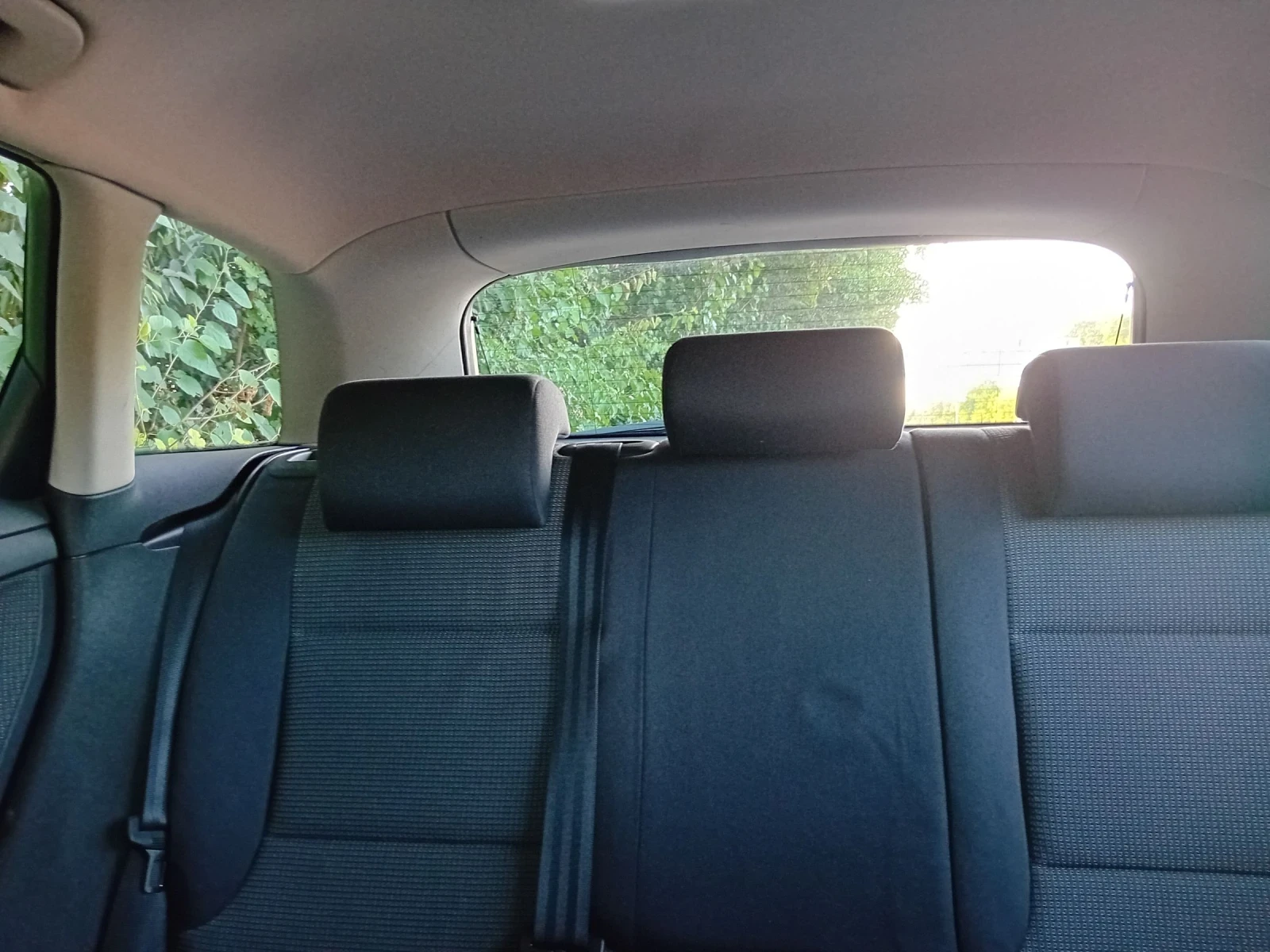 Audi A3 1.6i Sportback 8pa top  - изображение 7