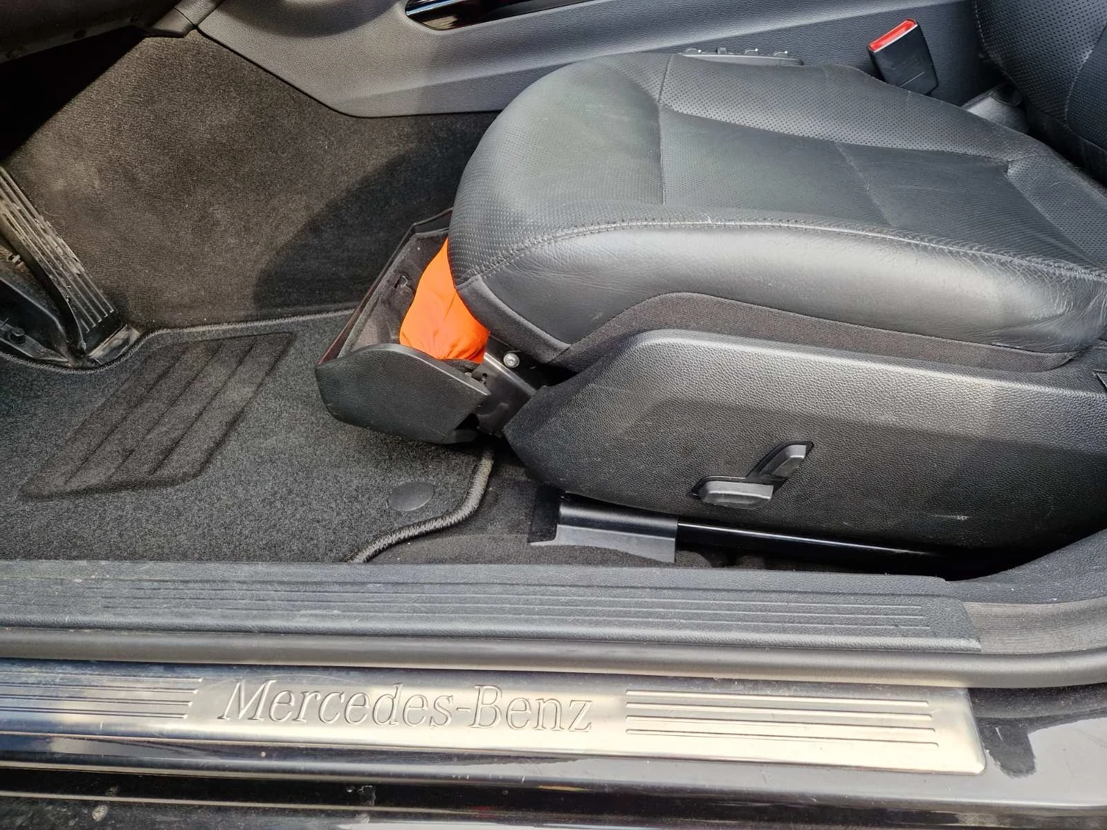 Mercedes-Benz E 350  - изображение 9