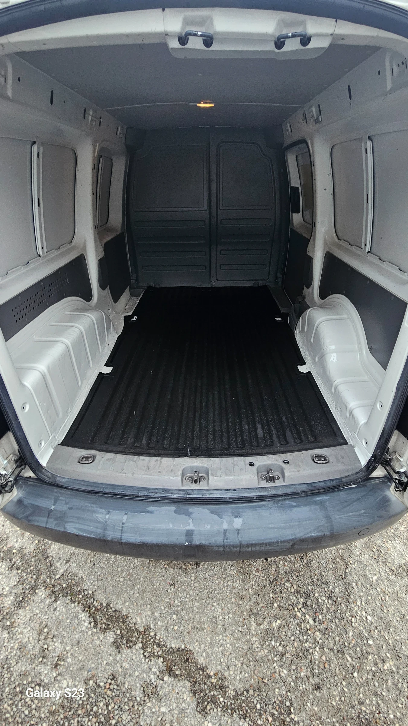 VW Caddy 1.9 Tdi KLIMA MAXI | Mobile.bg � ����������� 17