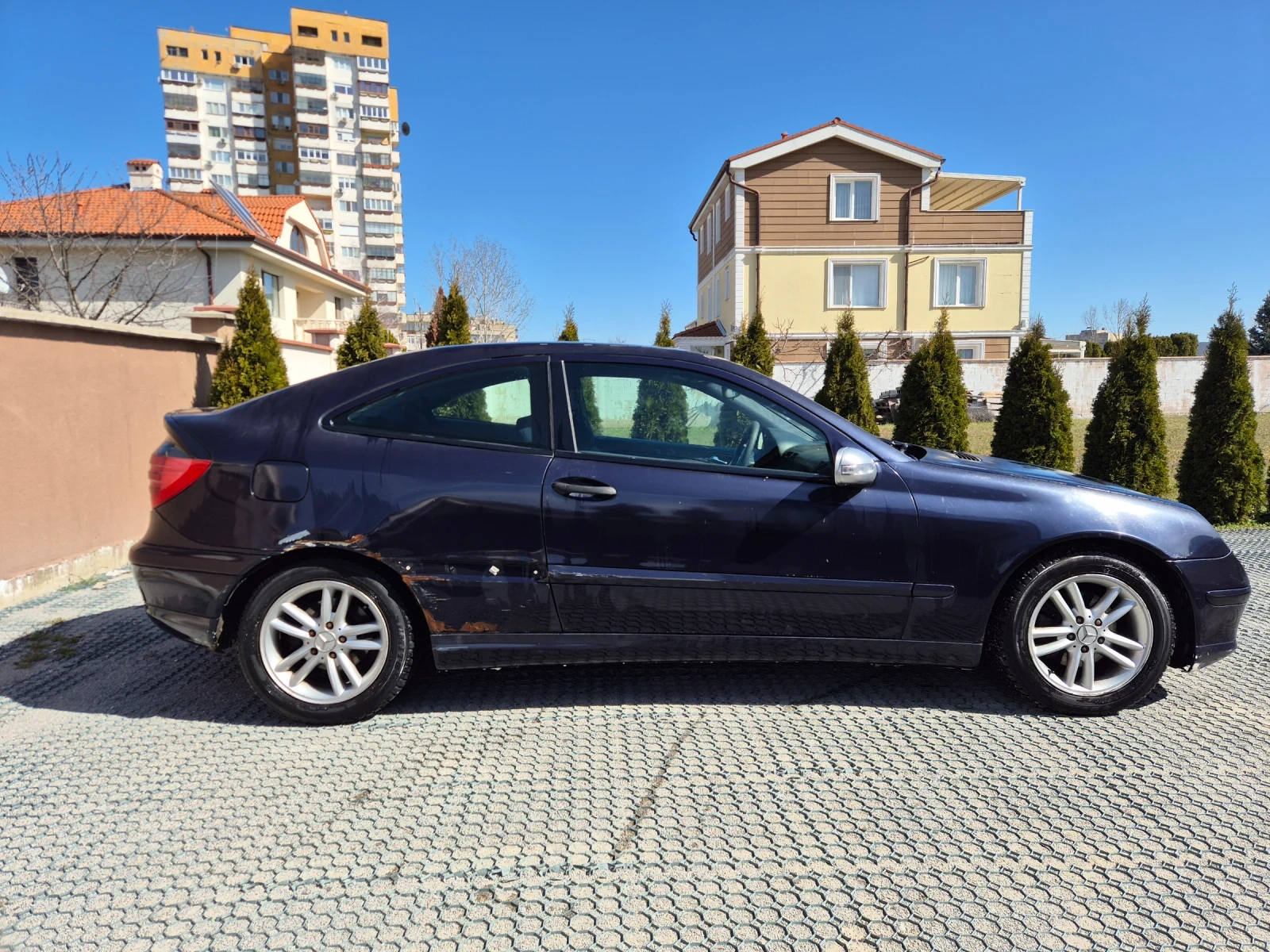 Mercedes-Benz C 220 W203, снимка 4 - Автомобили и джипове - 53814953