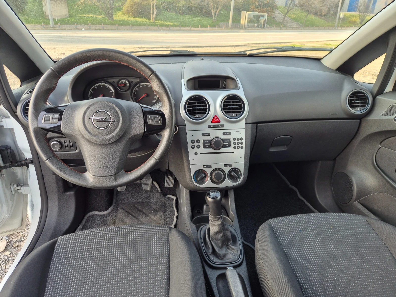 Opel Corsa 1.2i | Mobile.bg � ����������� 14