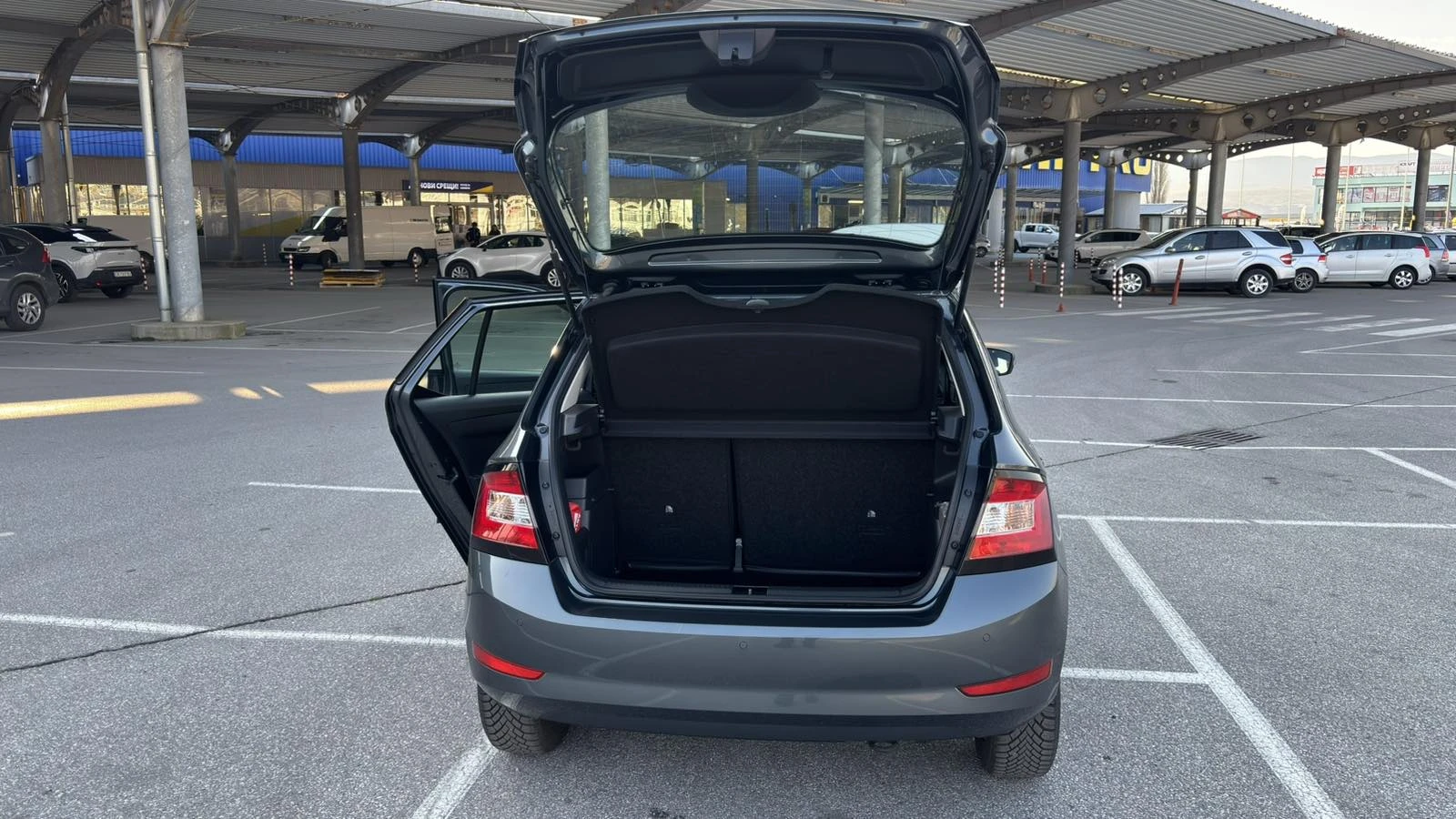 Skoda Fabia, снимка 7 - Автомобили и джипове - 53873442