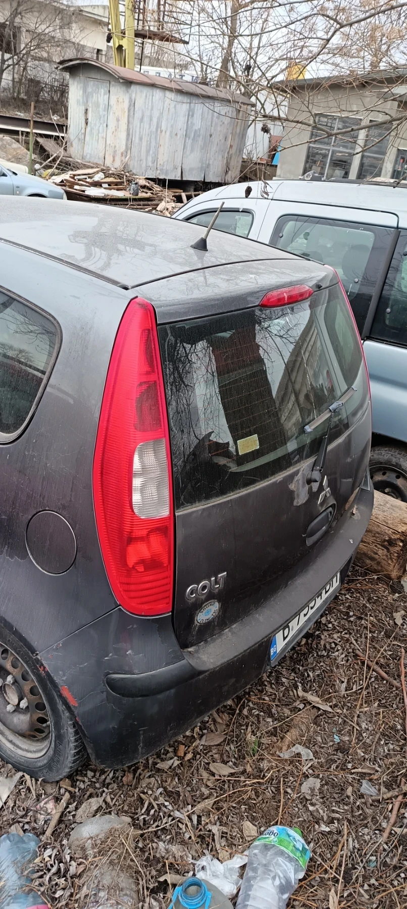 Mitsubishi Colt, снимка 3 - Автомобили и джипове - 53926732