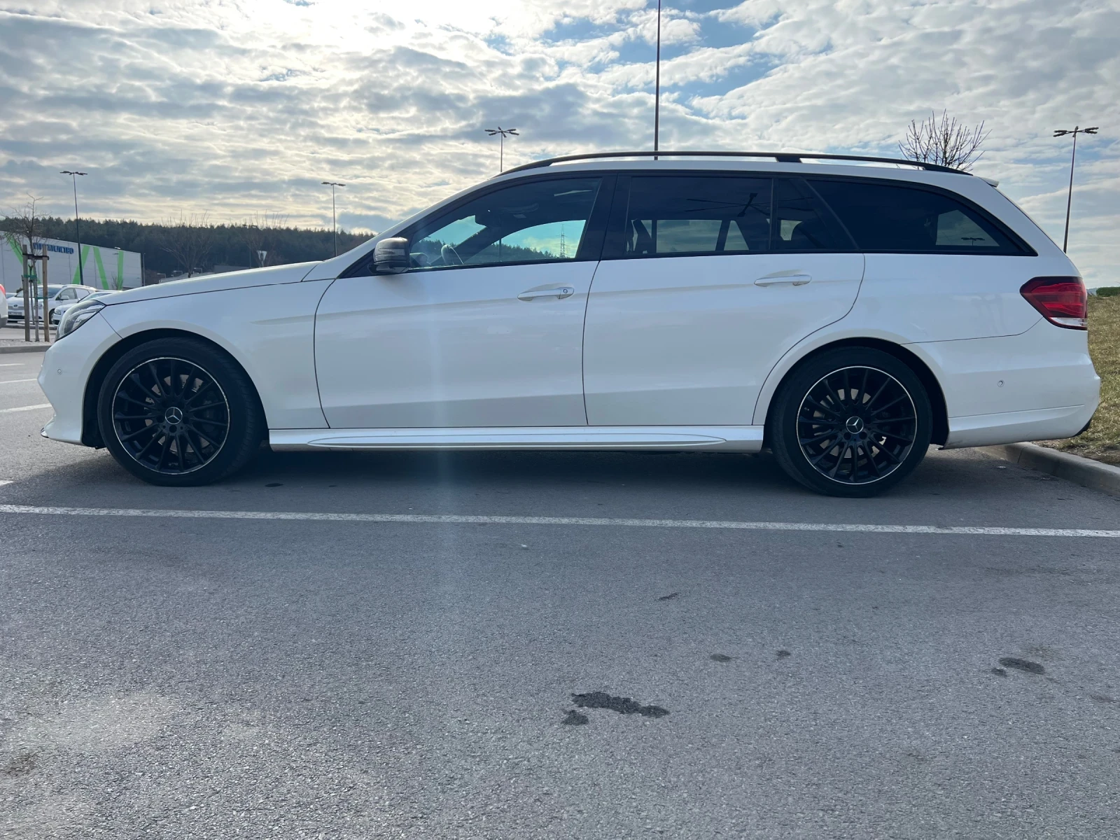 Mercedes-Benz E 350 E350 4matic Bluetec, снимка 7 - Автомобили и джипове - 53976671