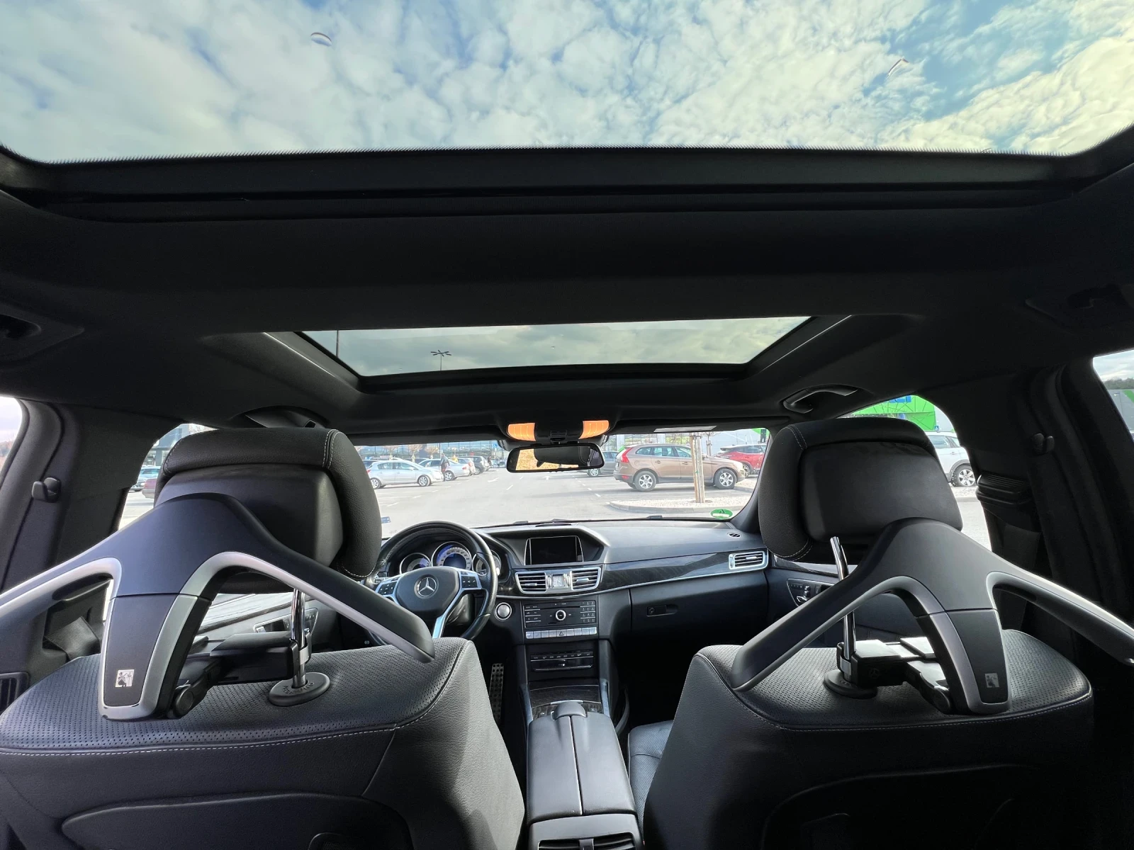 Mercedes-Benz E 350 E350 4matic Bluetec, снимка 11 - Автомобили и джипове - 53976671