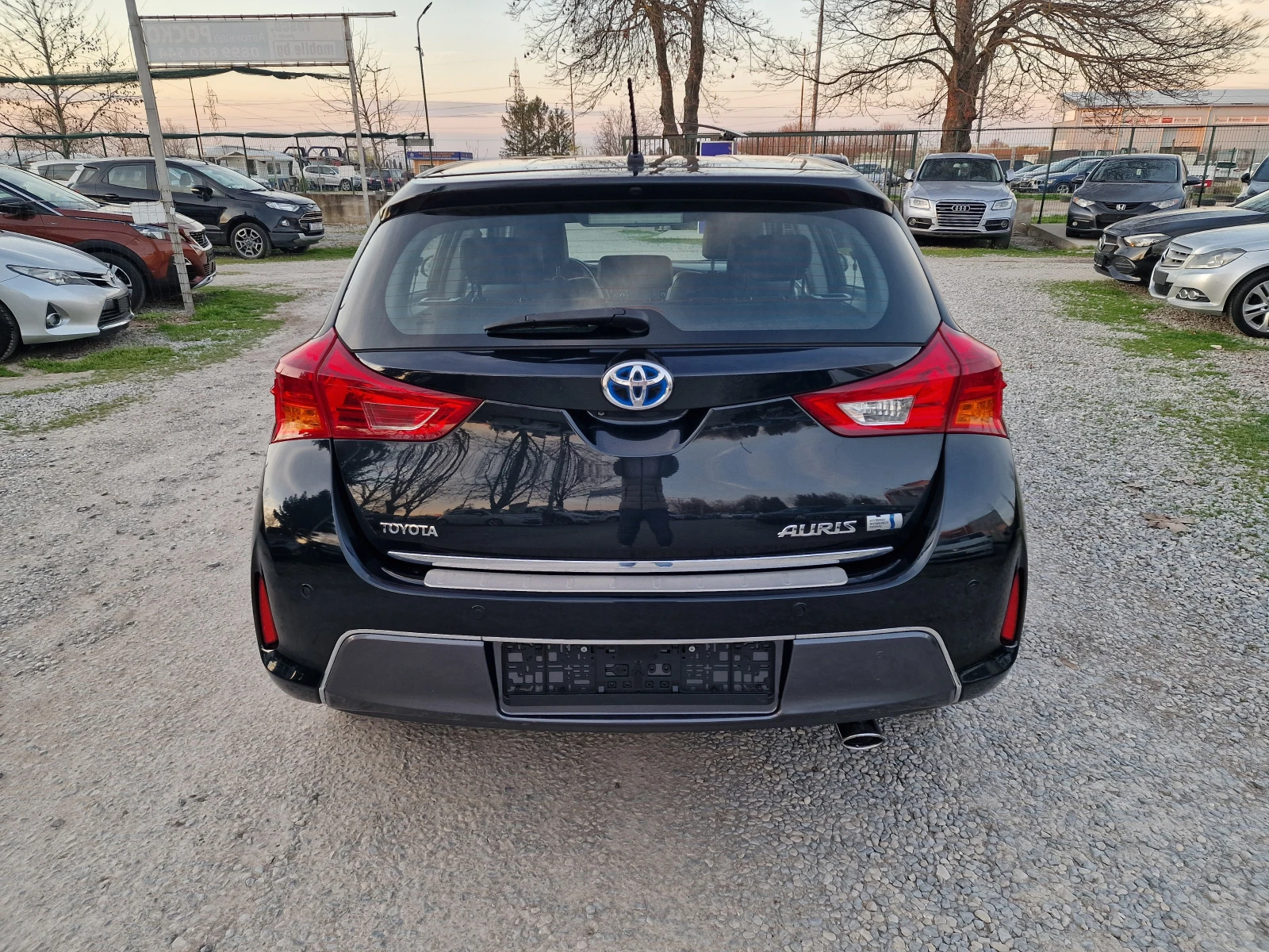 Toyota Auris  1, 8HYBRID-���������-������-���������-����� ����� | Mobile.bg � ����������� 5