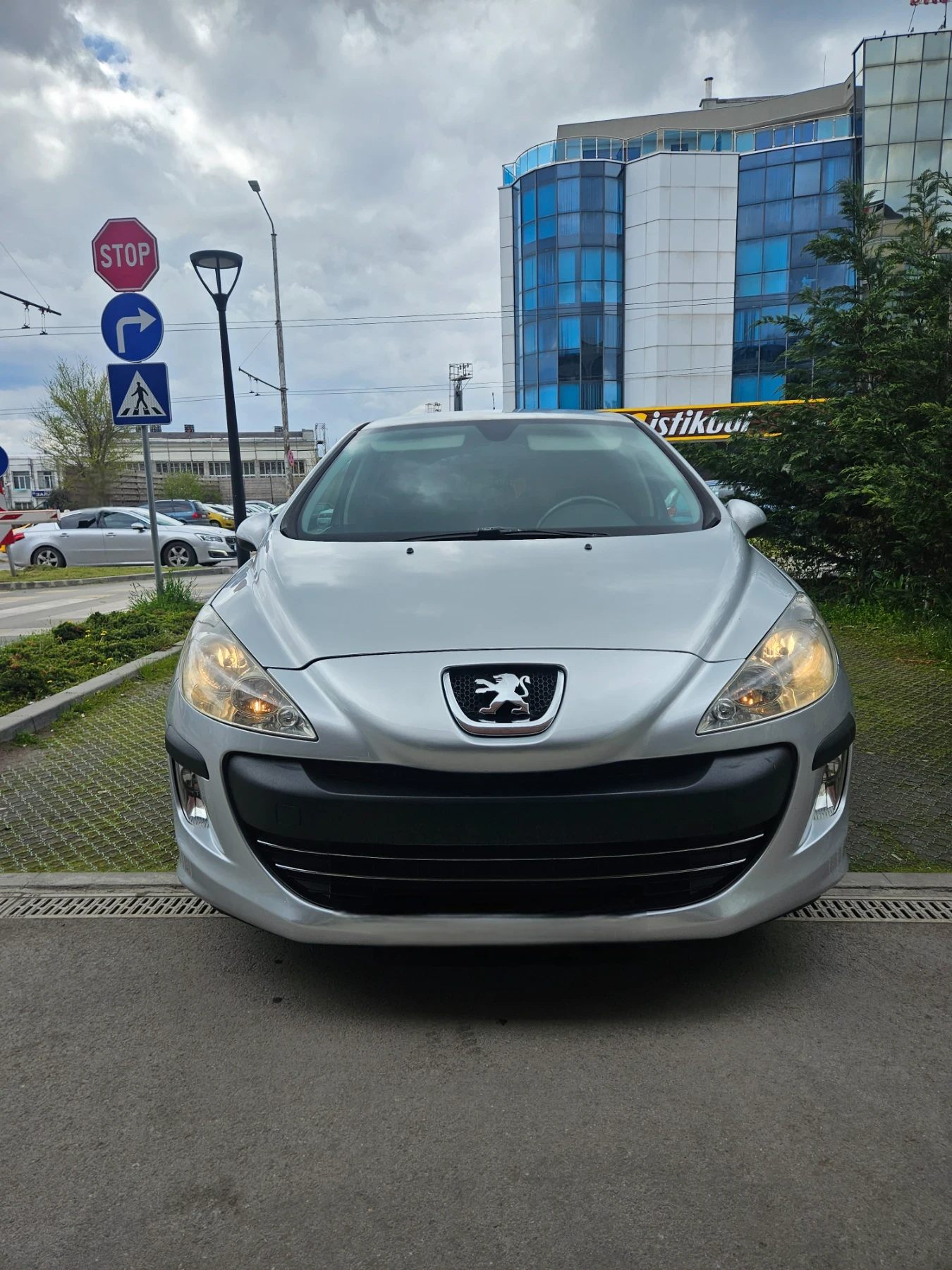 Peugeot 308 1.6HDI 90к.с.