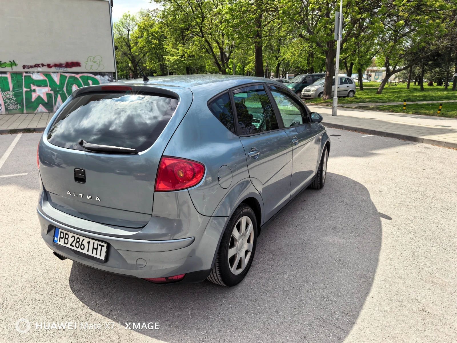 Seat Altea 2.0TDI, снимка 4 - Автомобили и джипове - 54261095
