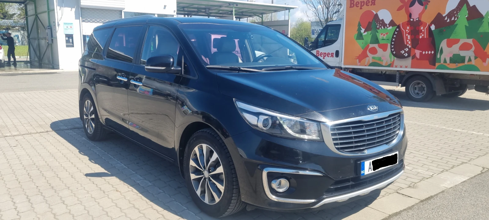 Kia Carnival 8+ 1 | Mobile.bg � ����������� 12