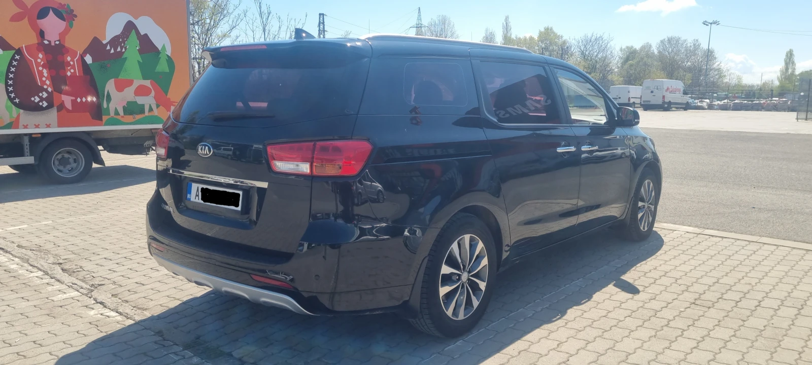 Kia Carnival 8+ 1 | Mobile.bg � ����������� 14