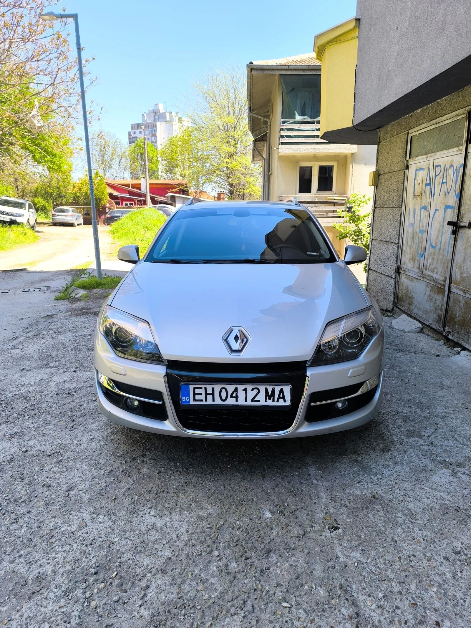 Renault Laguna 3 Grandtour, снимка 4 - Автомобили и джипове - 54318745