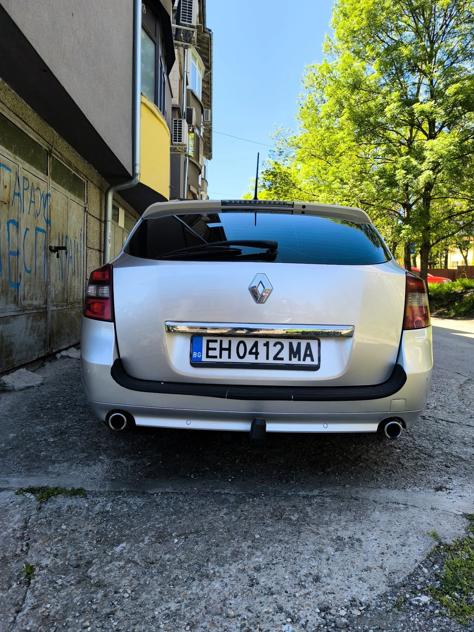 Renault Laguna 3 Grandtour, снимка 3 - Автомобили и джипове - 54318745