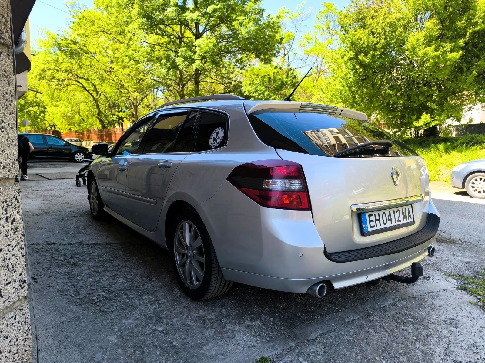 Renault Laguna 3 Grandtour, снимка 2 - Автомобили и джипове - 54318745