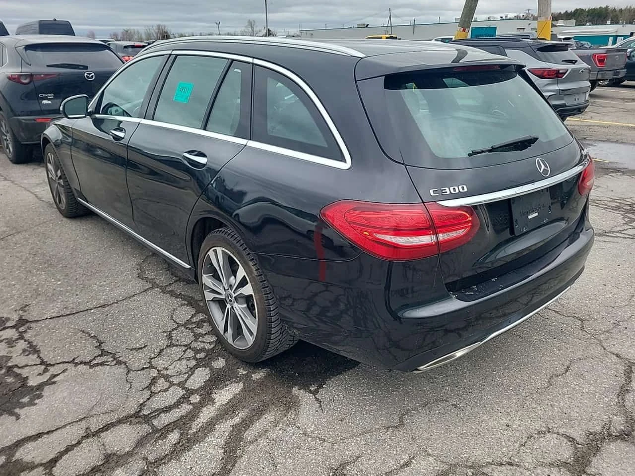 Mercedes-Benz C 300 * WAGON * 2 КЛЮЧА * ПАНОРАМА * ПОДГРЕВ * , снимка 4 - Автомобили и джипове - 54517979