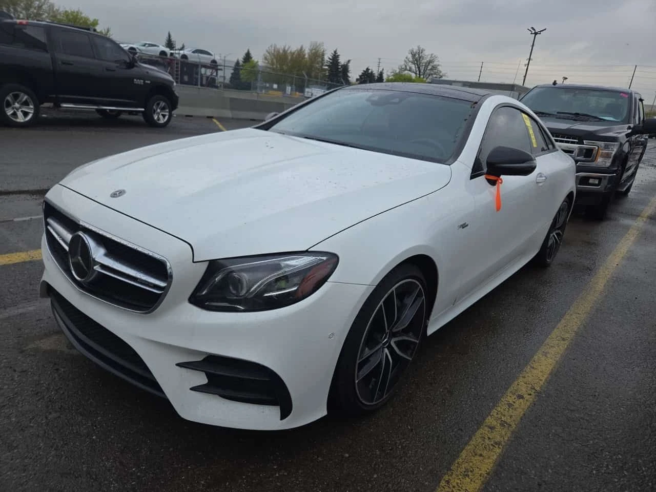 Mercedes-Benz E 53 AMG BURMESTER * ОБДУХВАНЕ * ДИСТРОНИК * ПАНО * KEYLESS