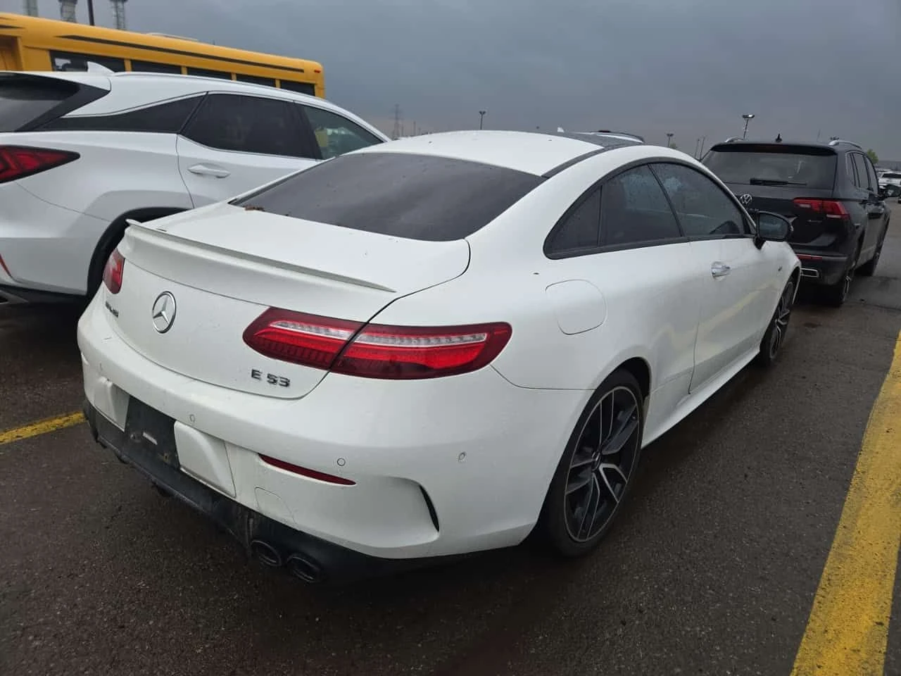 Mercedes-Benz E 53 AMG BURMESTER * ОБДУХВАНЕ * ДИСТРОНИК * ПАНО * KEYLESS, снимка 3 - Автомобили и джипове - 54569255