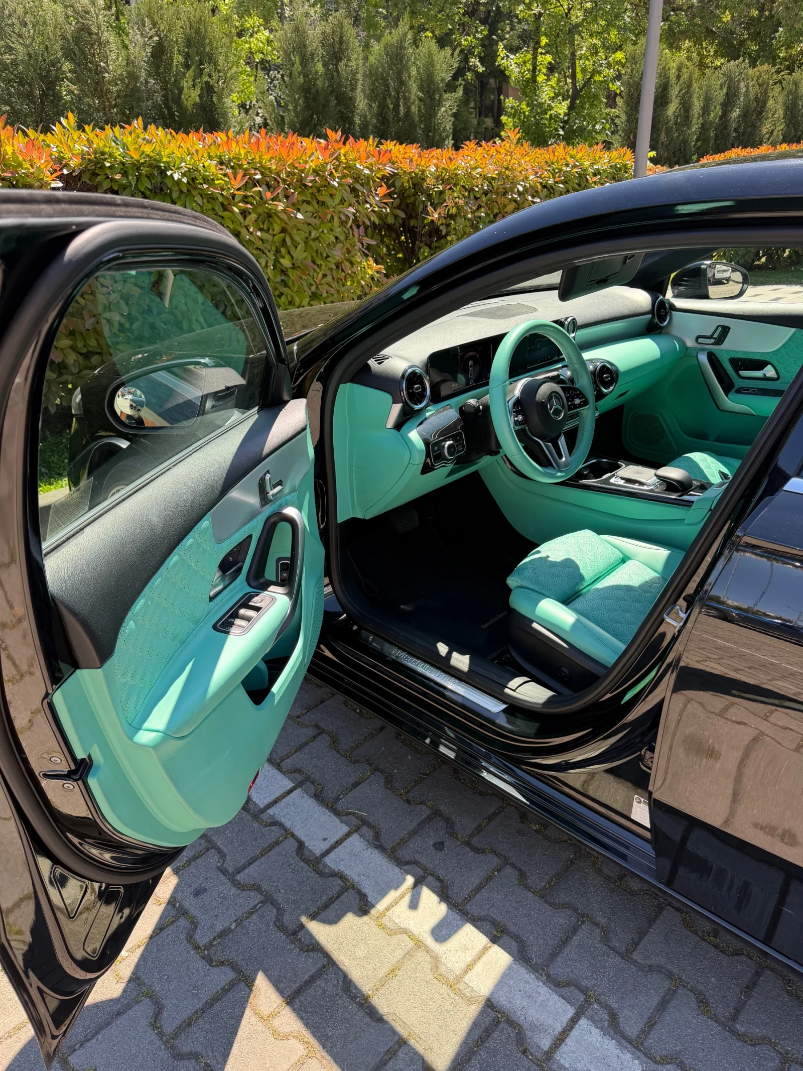 Mercedes-Benz A 220, снимка 6 - Автомобили и джипове - 54605633