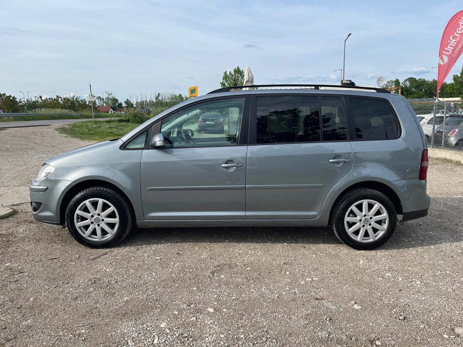 VW Touran 2.0TDI-DSG-FEIS-ITALIA, снимка 12 - Автомобили и джипове - 54624967