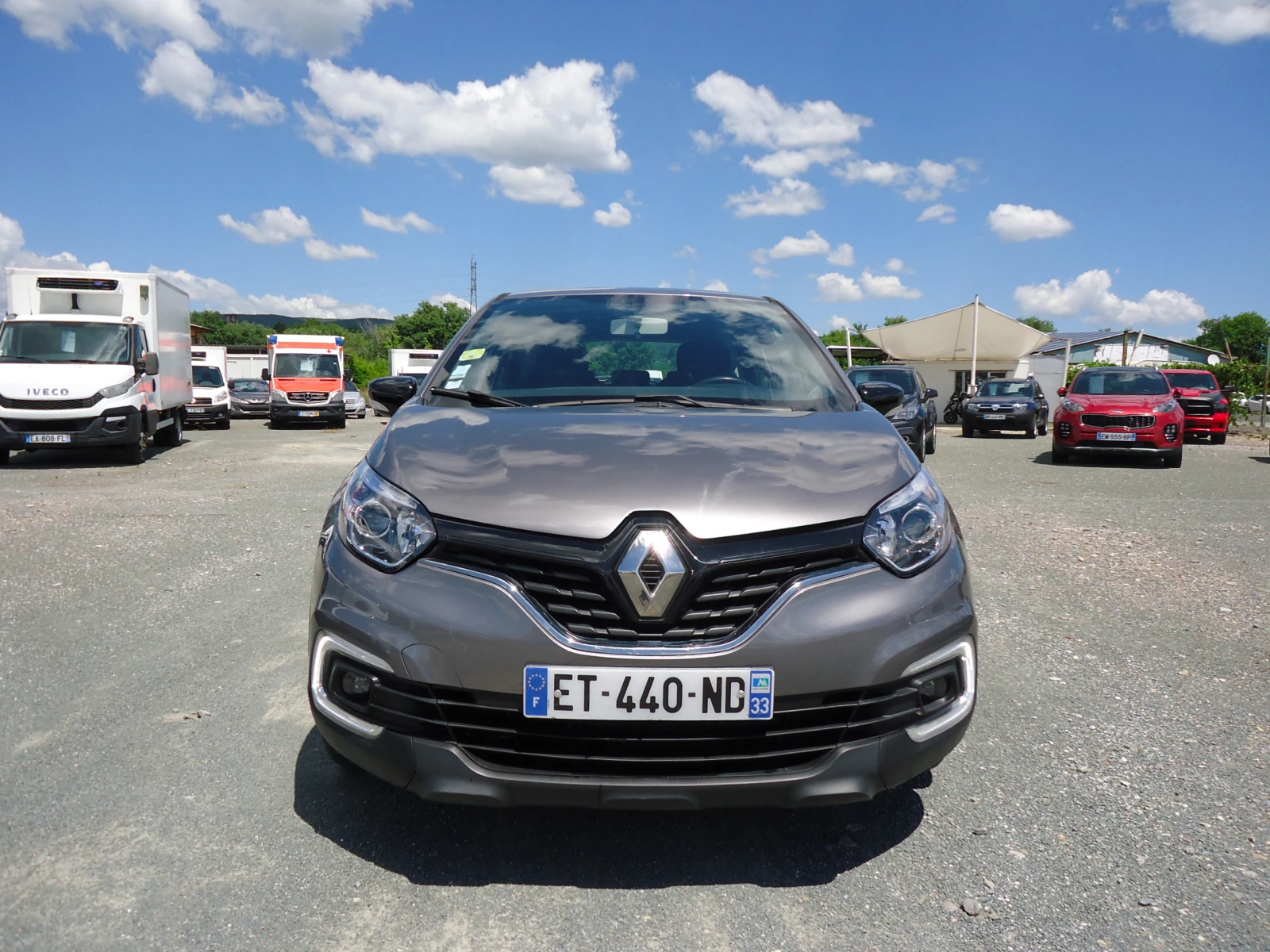 Renault Captur 1.5 DCI АВТОМАТИК, снимка 5 - Автомобили и джипове - 54978175