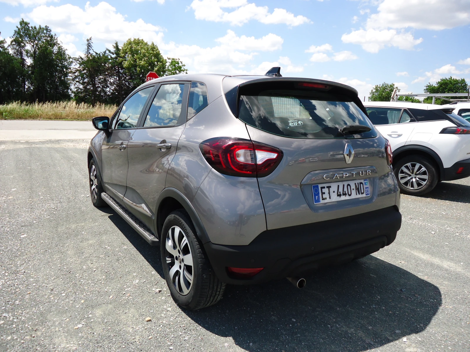 Renault Captur 1.5 DCI АВТОМАТИК, снимка 4 - Автомобили и джипове - 54978175