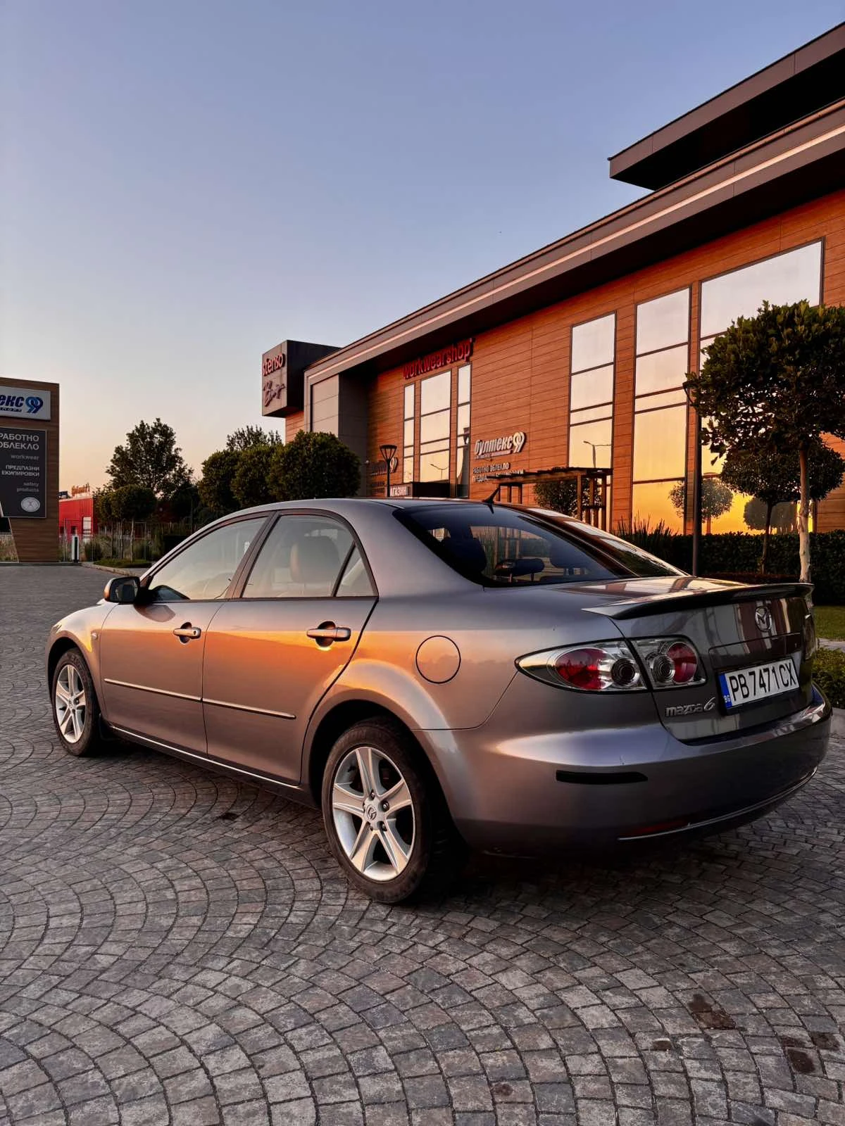 Mazda 6 Facelift 2.0d (147 к.с.), снимка 4 - Автомобили и джипове - 55085190