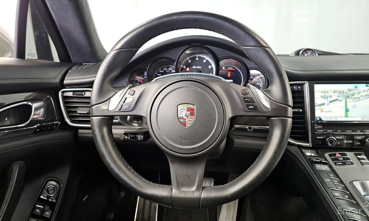 Porsche Panamera TURBO* FACELIFT* PDK* ОБДУХВАНЕ* , снимка 8 - Автомобили и джипове - 55213291