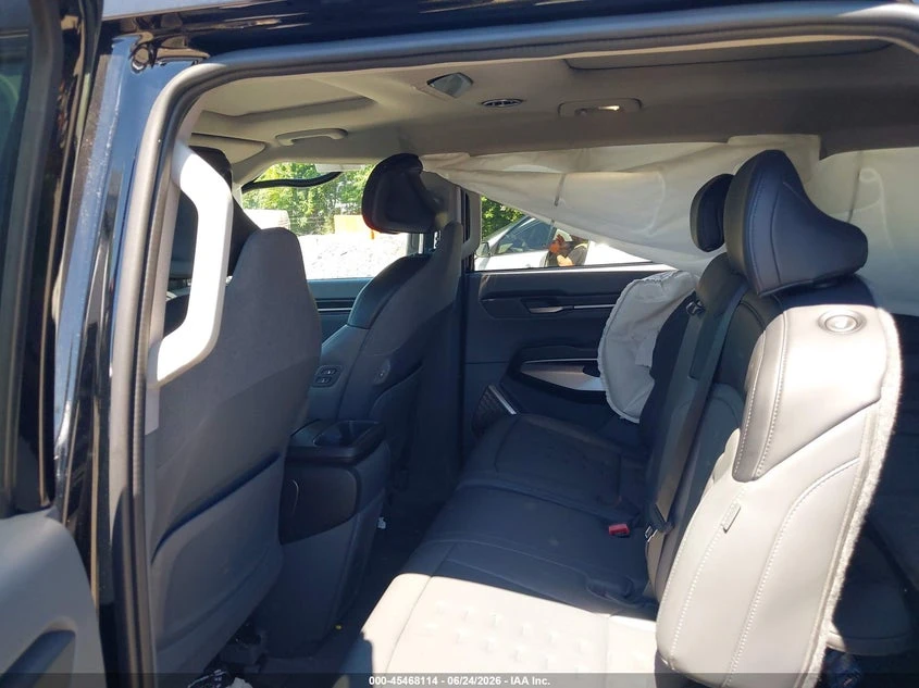 Kia EV9 Wind, снимка 8 - Автомобили и джипове - 55452388