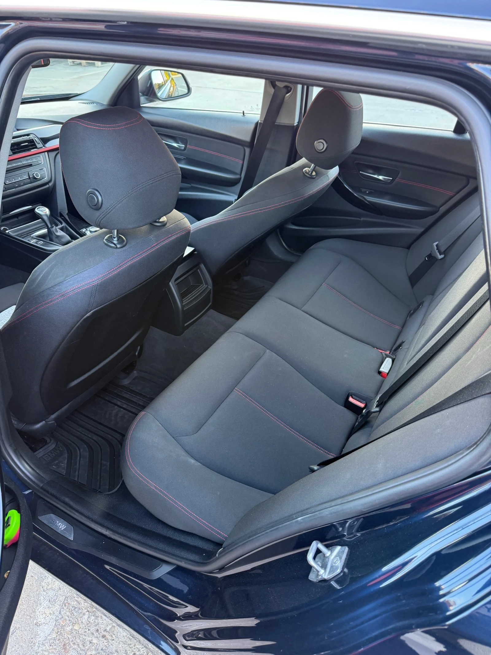 BMW 320 320d xdrive, снимка 4 - Автомобили и джипове - 56321716