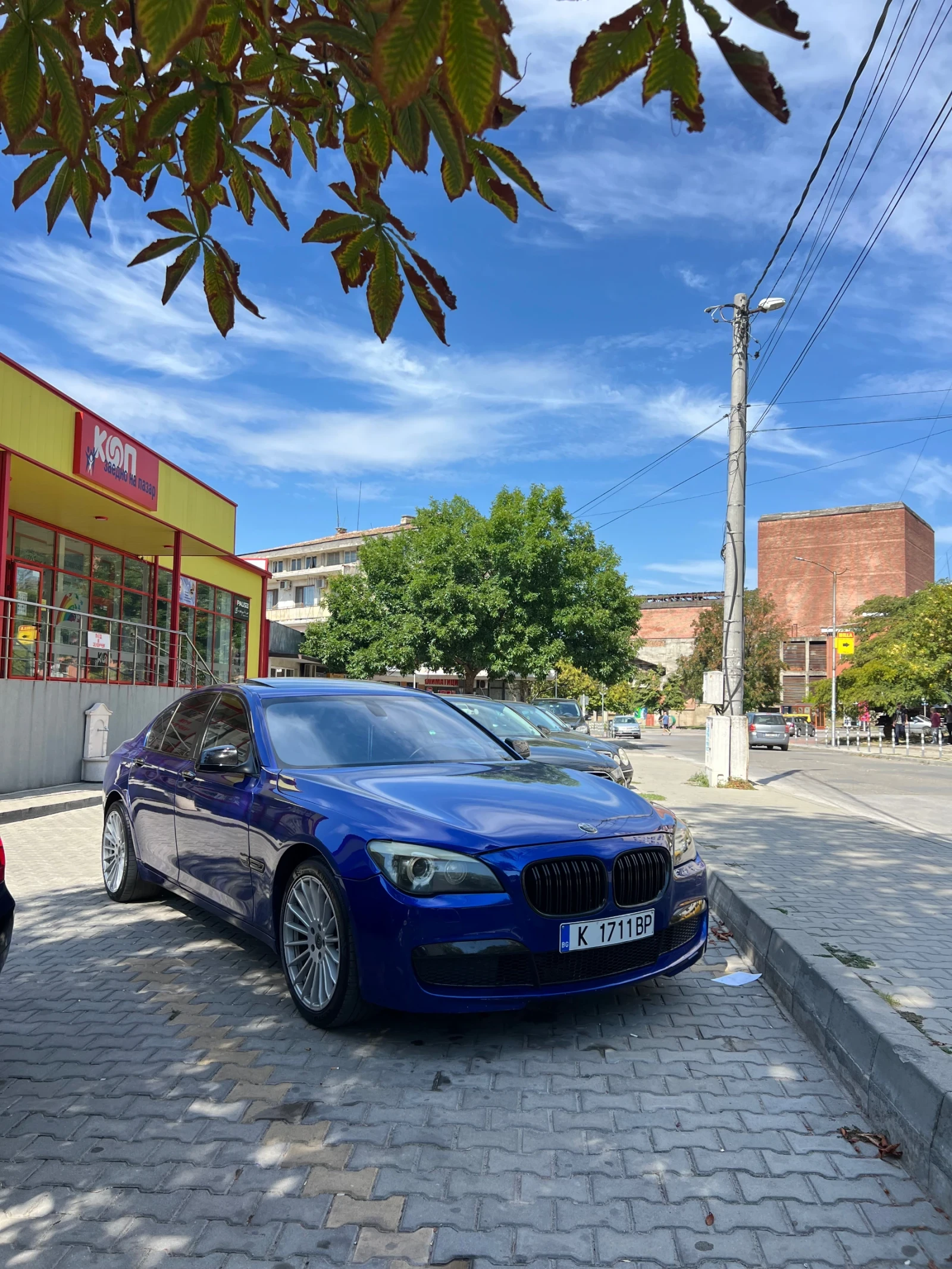 BMW 730, снимка 5 - Автомобили и джипове - 56369237