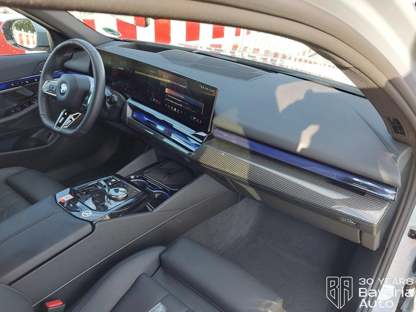 BMW 520 d xDrive Touring Steptronic, снимка 7 - Автомобили и джипове - 56633707