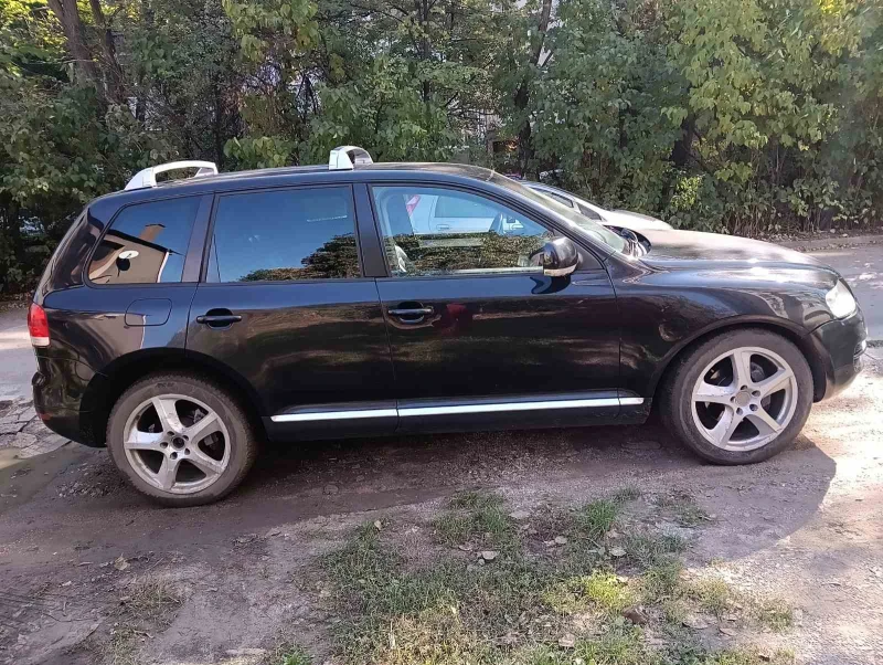 VW Touareg, снимка 9 - Автомобили и джипове - 48365922