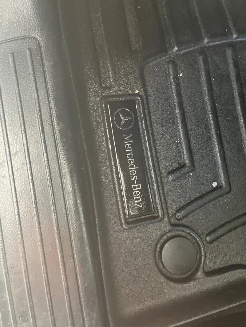 Mercedes-Benz GLE 350 Амг Топ състояние, снимка 9 - Автомобили и джипове - 52502564