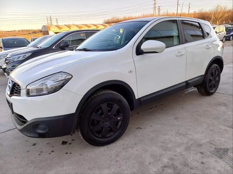 Nissan Qashqai 1.5dci * NOVA* UNIKAT* , снимка 3 - Автомобили и джипове - 35919327