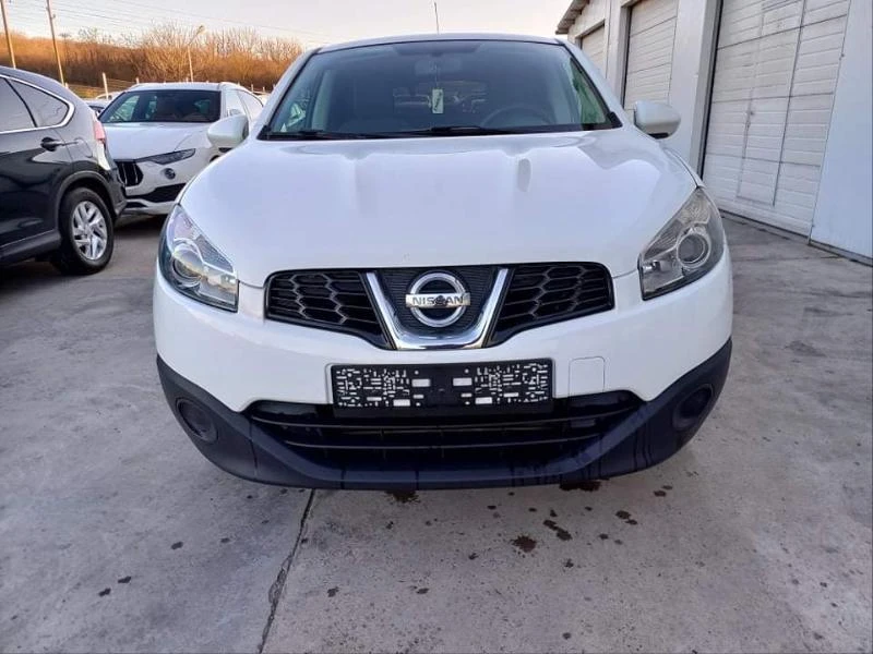 Nissan Qashqai 1.5dci * NOVA* UNIKAT* , снимка 9 - Автомобили и джипове - 35919327