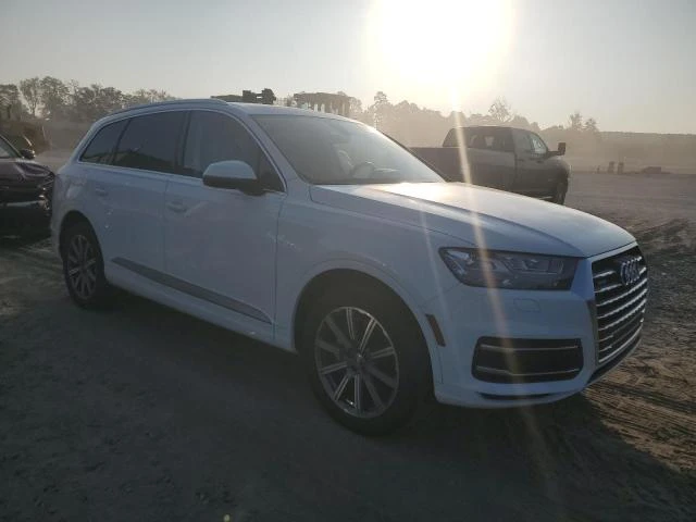 Audi Q7, снимка 5 - Автомобили и джипове - 47462711