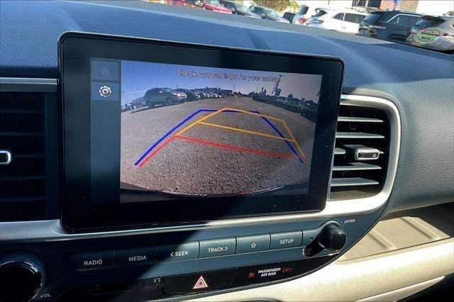 Hyundai Venue * SEL, Limited * CARFAX *    | Mobile.bg   13