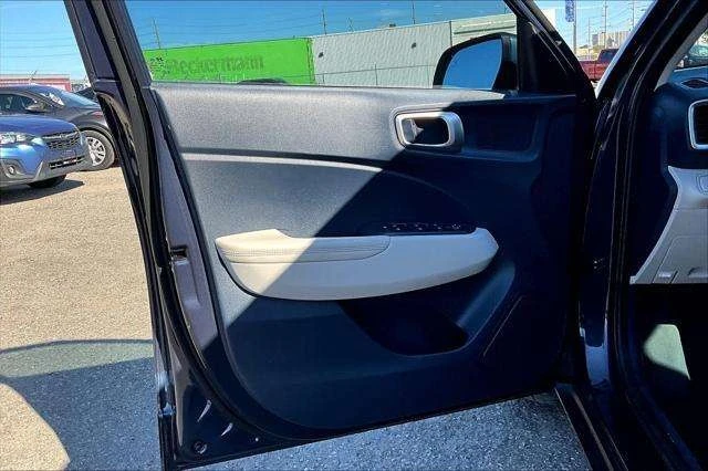 Hyundai Venue * SEL, Limited * CARFAX *    | Mobile.bg   2