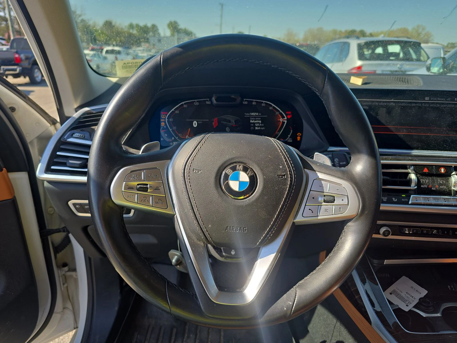 BMW X7 дистроник* Harman* 360* масаж* пано* headup* вакум - изображение 8