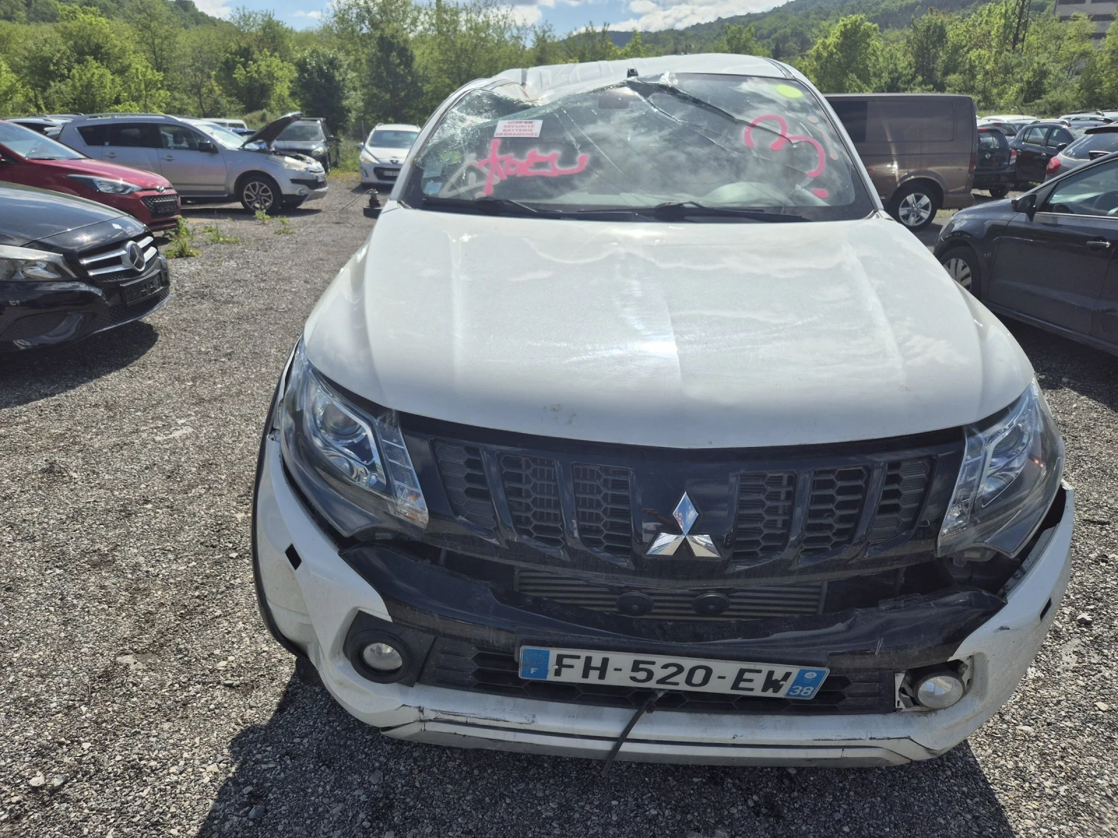 Mitsubishi L200 2.4D, 181к.с., АВТОМАТ, 4Х4, EURO 6 - изображение 8