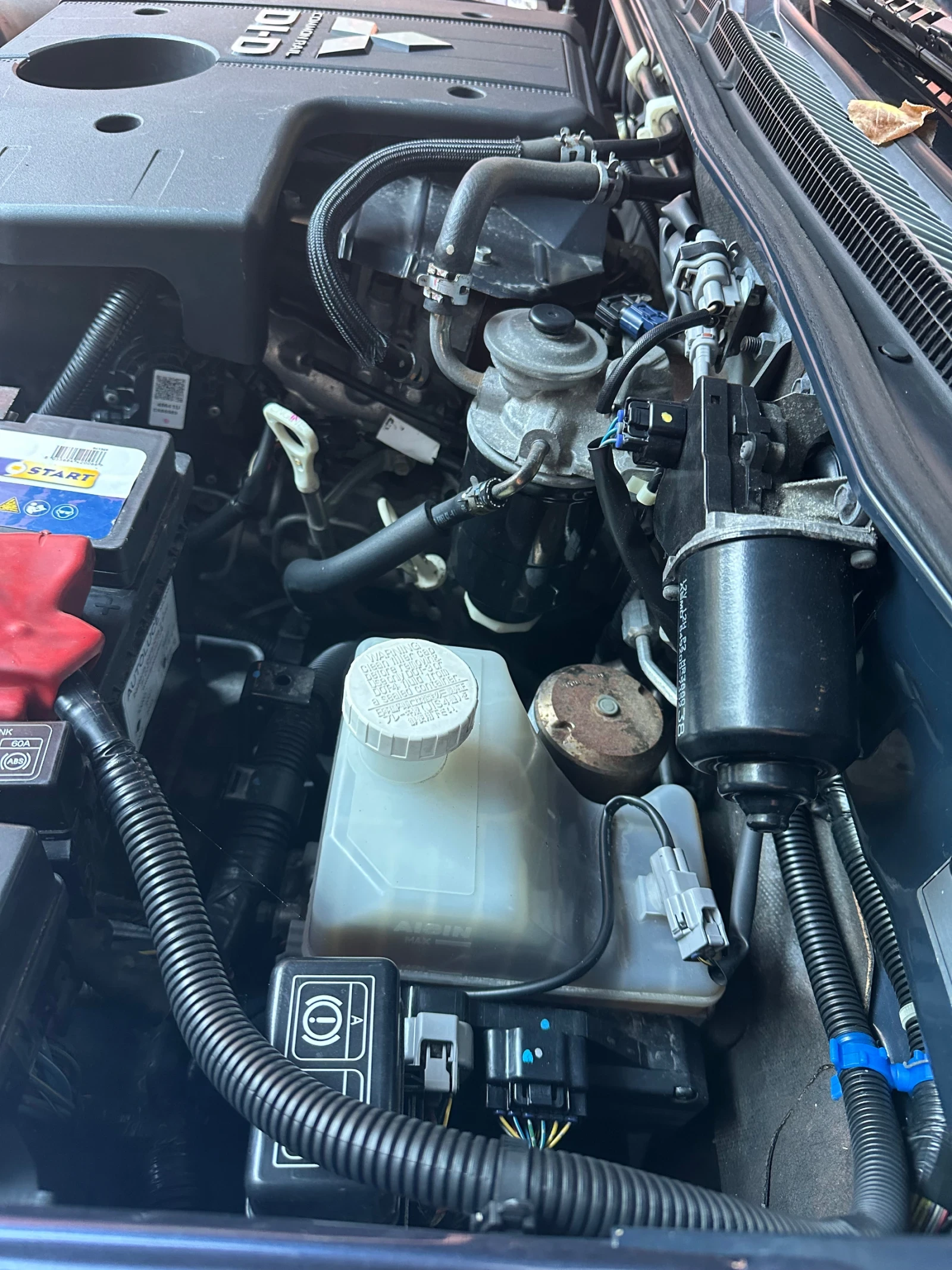 Mitsubishi Pajero 3.2 dizel - изображение 8