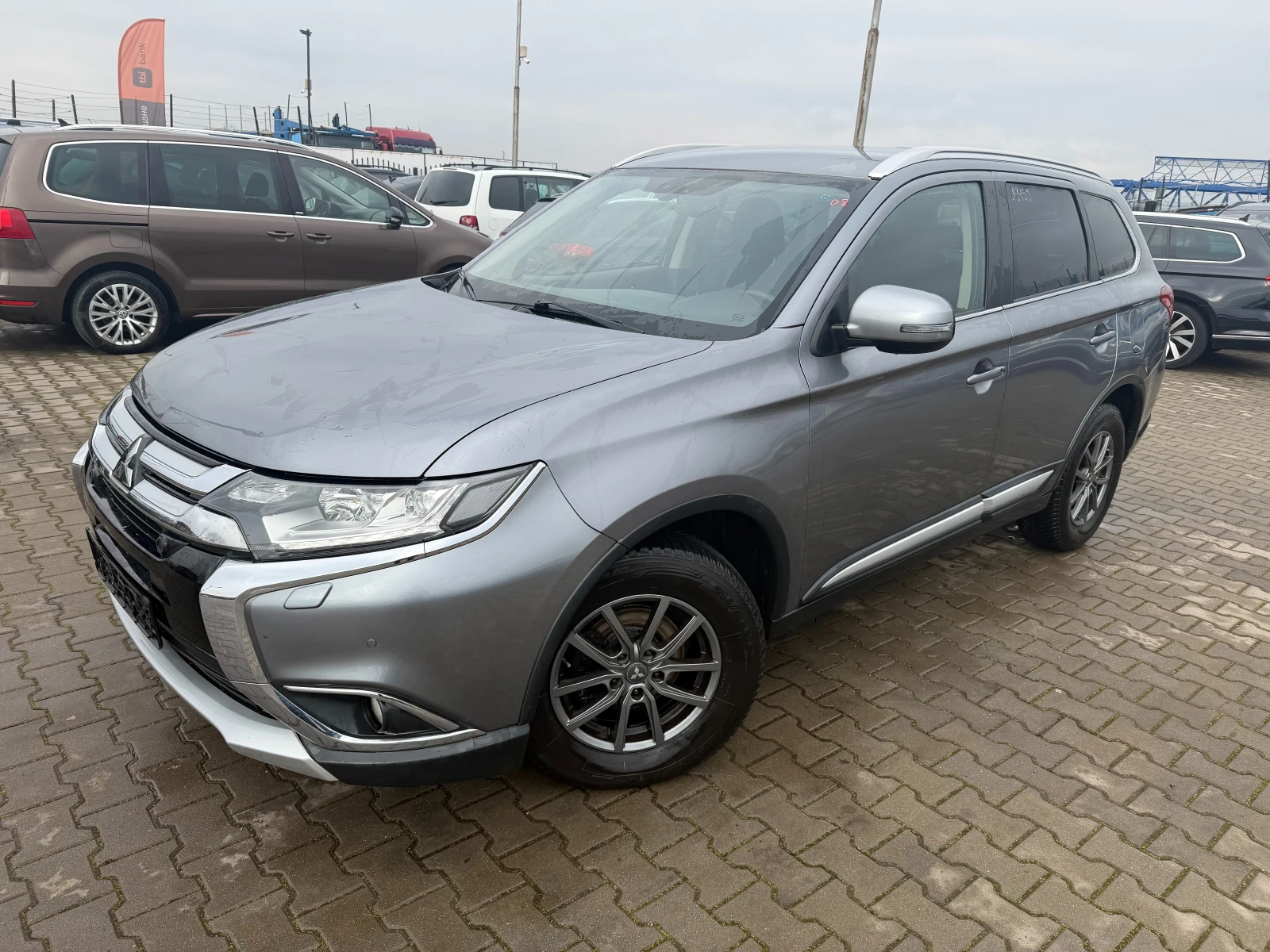 Mitsubishi Outlander 2.2DI-D 4WD AVTOMAT/KAMERA/NAVI EURO 6 | Mobile.bg � ����������� 1