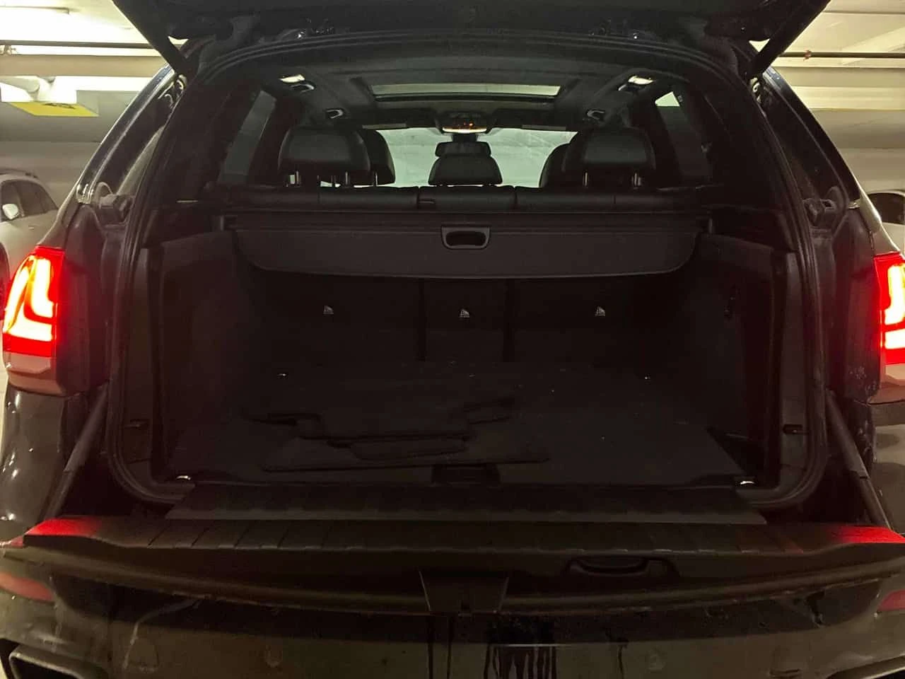 BMW X5  | xDrive35d | HARMAN KARDON | 360 камери, снимка 8 - Автомобили и джипове - 53902564