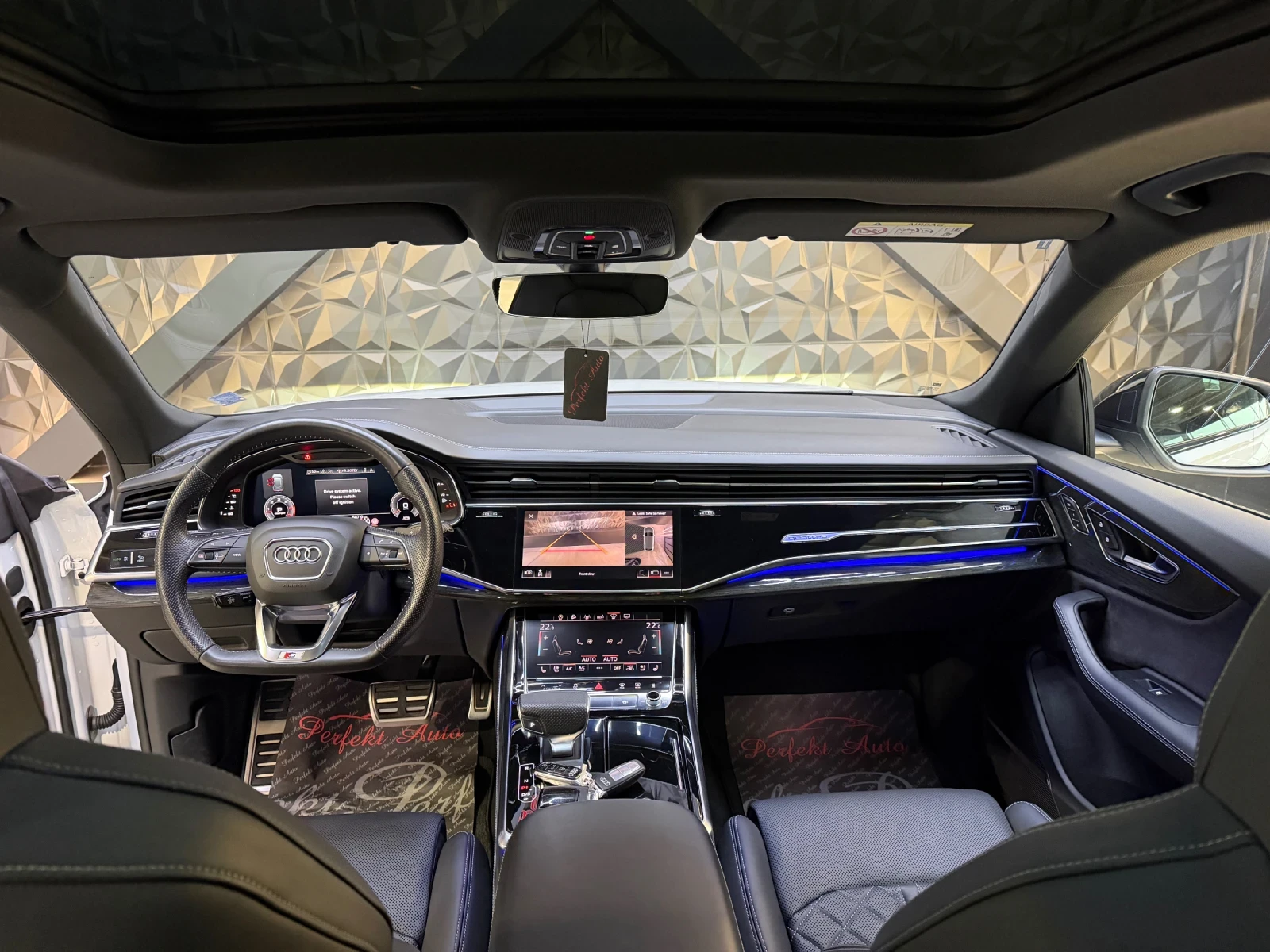 Audi Q8 50 TDI * S LINE * BANG&OLUFSEN* RS* ПАНОРАМА* , снимка 7 - Автомобили и джипове - 54754464