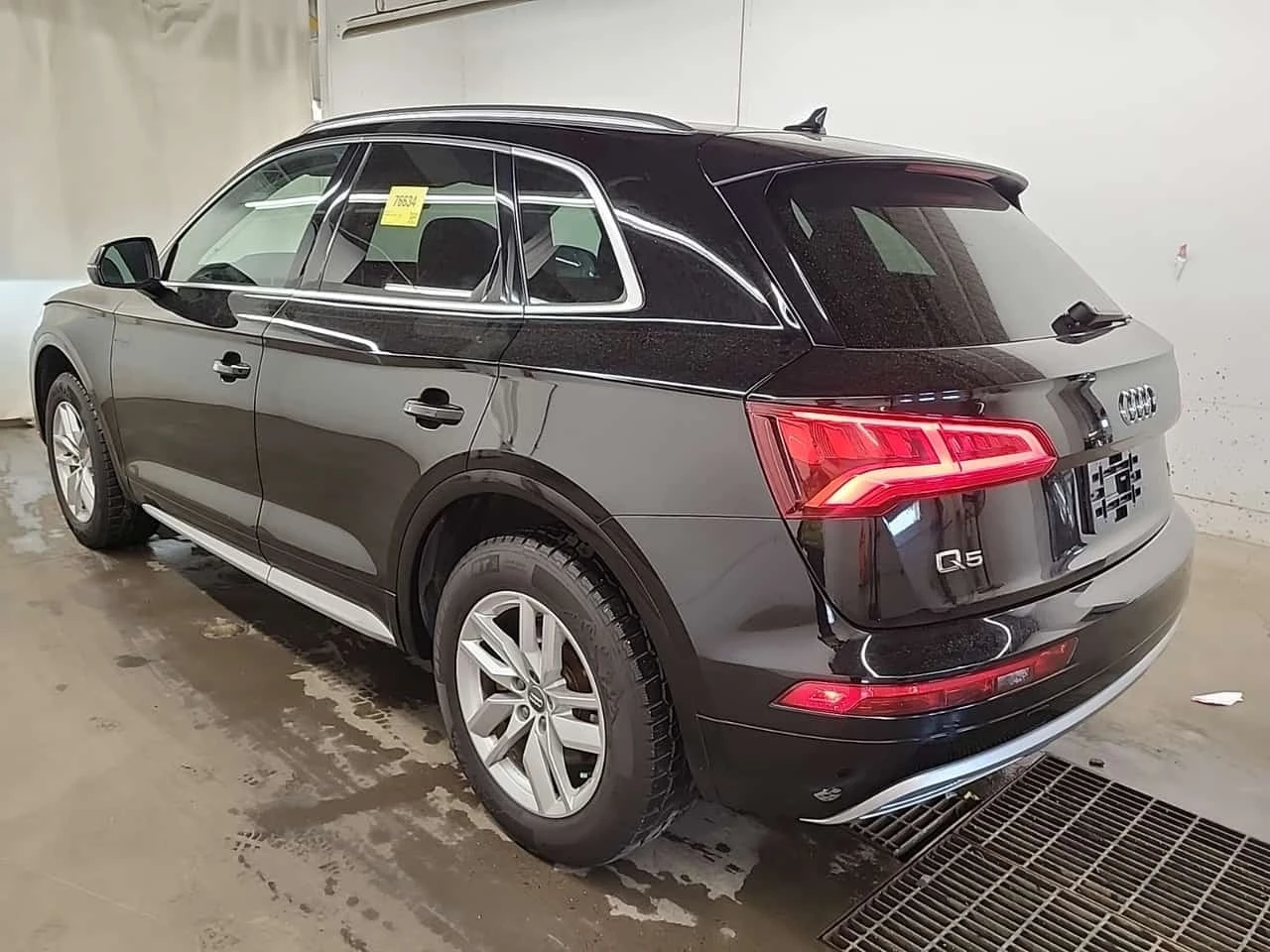 Audi Q5 * CARFAX * ОПЦИЯ ЗА ФИНАНСИРАНЕ, снимка 4 - Автомобили и джипове - 56308027