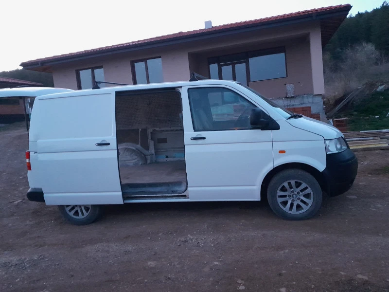 VW T5 1.9 TDI, снимка 9 - Бусове и автобуси - 48021161