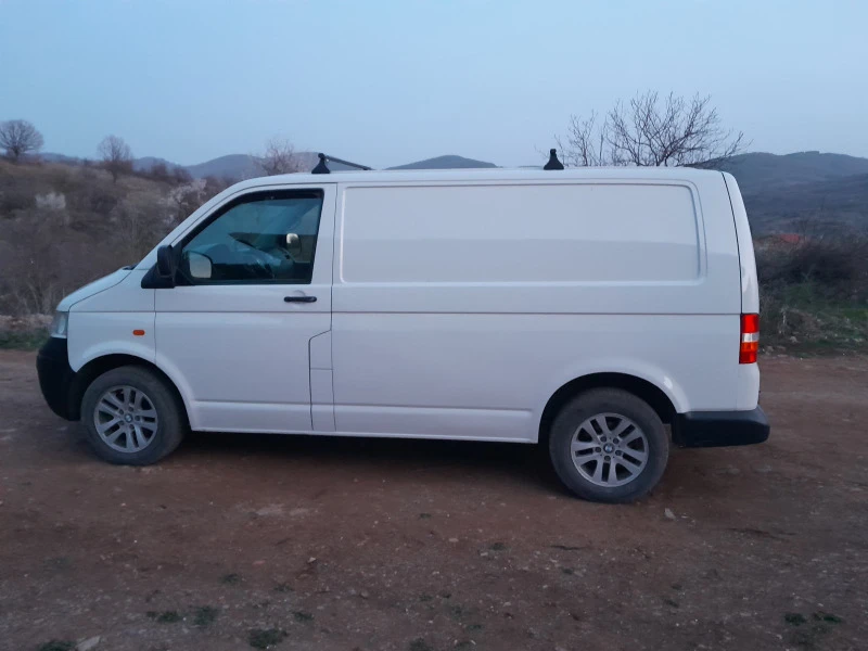 VW T5 1.9 TDI, снимка 2 - Бусове и автобуси - 48021161