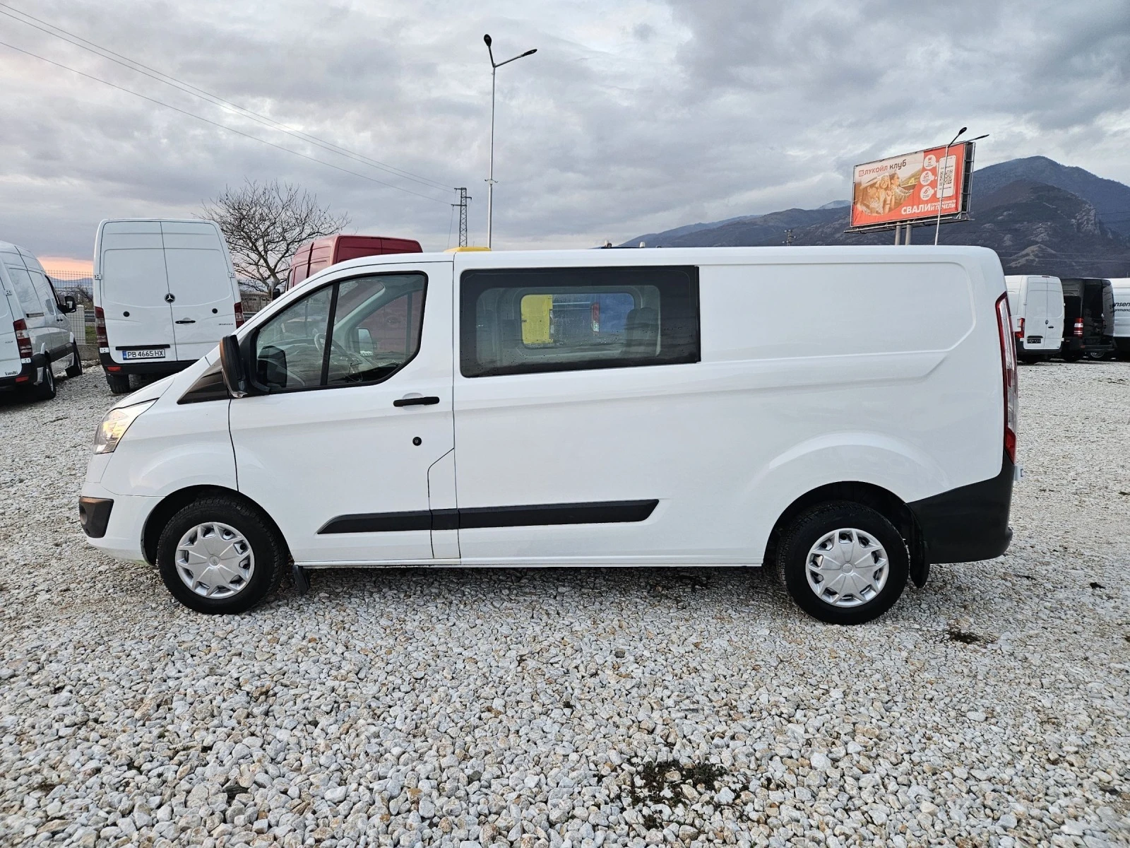 Ford Transit CUSTOM Товаропътнически - изображение 2